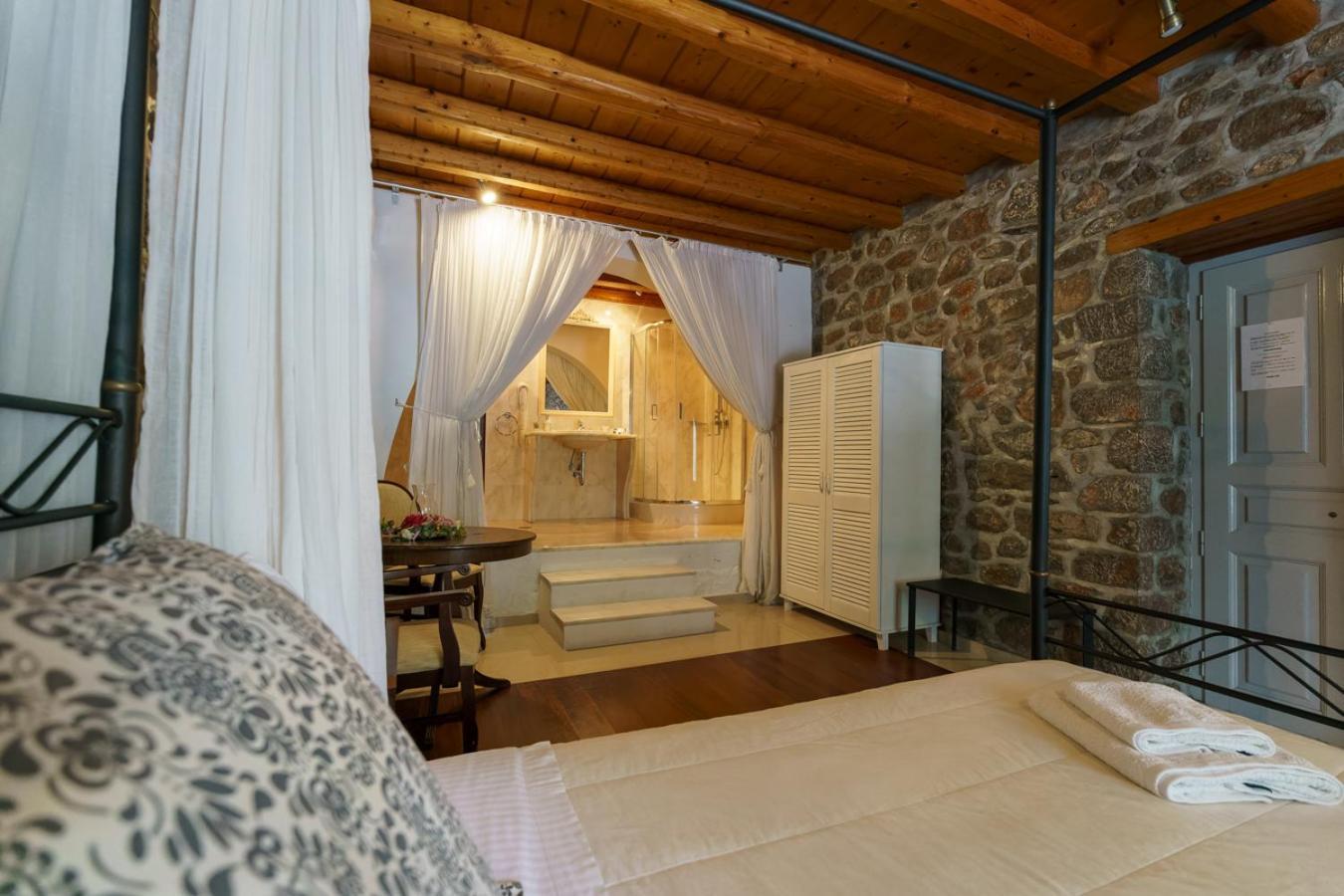 Nereids Guesthouse 이드라 외부 사진